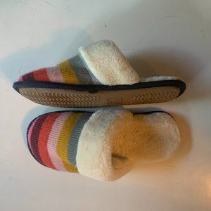 GAP Fluffy Cozy Rainbow Slippers
